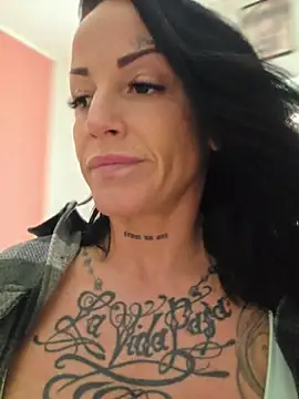 EmilyDiazofficial online show from June 11, 2026, 8:23 am