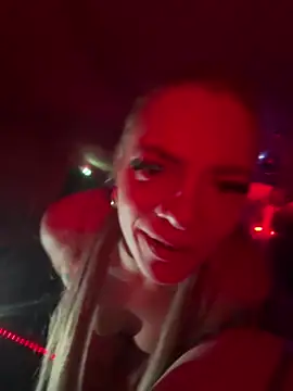 LizzyLush  online show from March 23, 2025, 1:09 am