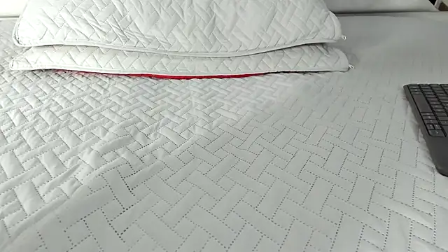 maybelline69 online show from September 30, 2025, 7:46 am