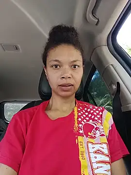 Trashy33 online show from May 17, 2026, 2:02 pm