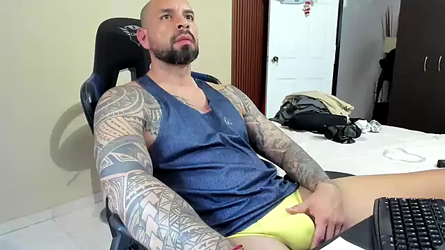 SebaxttianCock online show from November 26, 2025, 9:16 pm