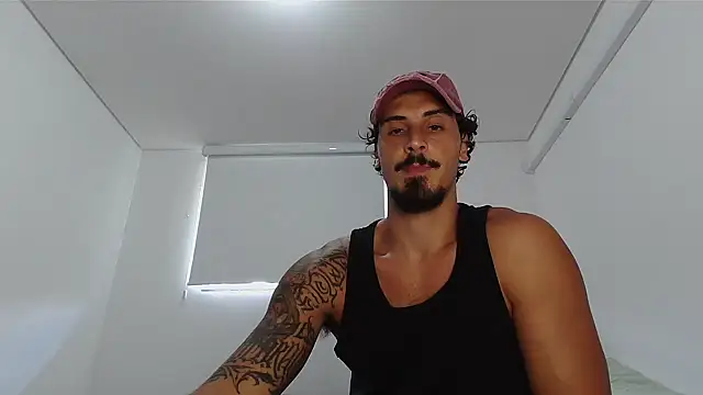 Snapshot of milkoffe chatting on February 21, 2026, 5:36 pm milkoffe online show from February 21, 2026, 5:36 pm