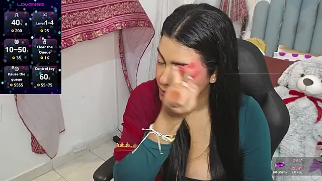 lakshmiraniii online show from November 22, 2025, 11:42 am