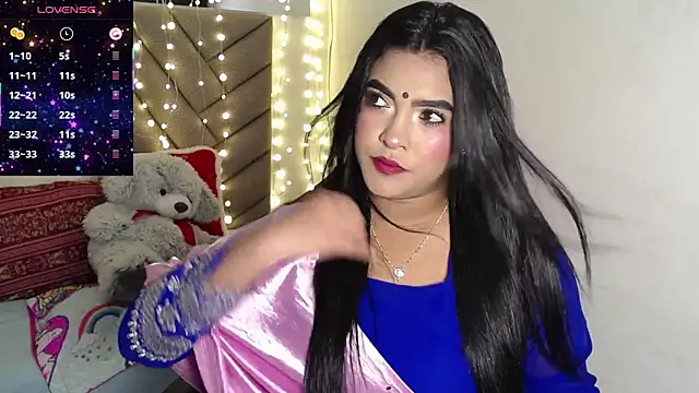 lakshmiraniii online show from June 10, 2026, 12:04 pm