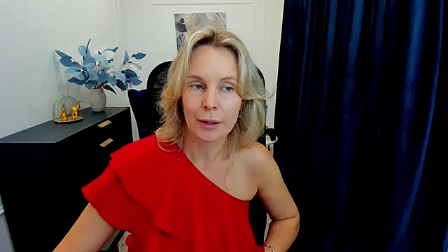 Sinty Devis online show from September 19, 2025, 11:33 am