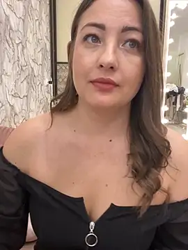 AnnaBri online show from February 12, 2025, 5:05 am