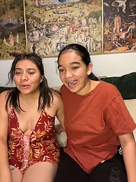 Nina-Eros1 online show from February 4, 2026, 3:34 am