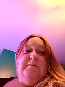 Snapshot of blissful_vixen chatting on November 29, 2025, 12:46 am blissful vixen online show from November 29, 2025, 12:46 am