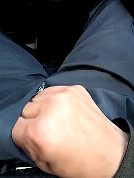 mjiyk1130 online show from March 11, 2026, 8:20 am