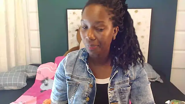 Sara Marks online show from October 11, 2025, 11:31 am