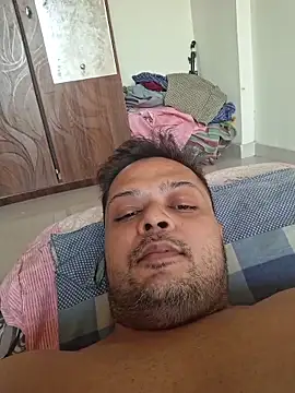 dirtybearr online show from December 18, 2025, 9:48 am