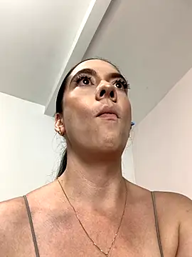 ImAlicee online show from November 3, 2025, 10:21 pm