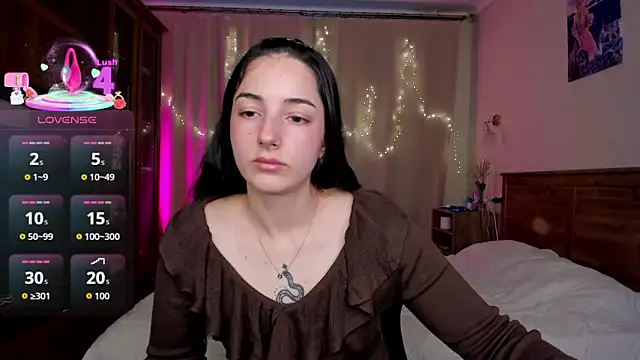 AishaGold online show from January 15, 2026, 12:43 pm