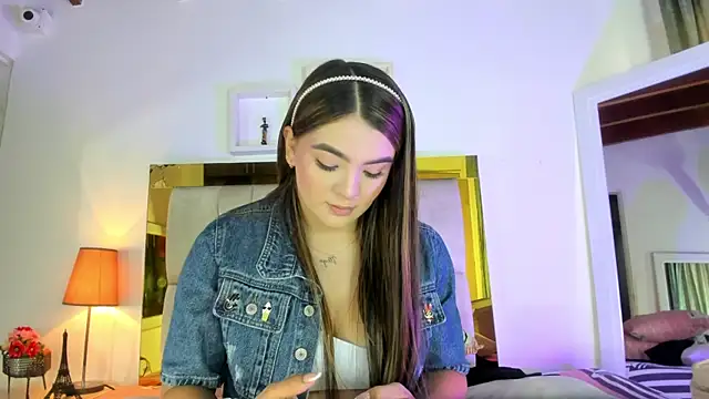 emmy r online show from December 31, 2024, 12:04 pm