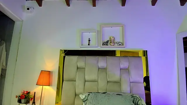 emmy r online show from March 10, 2025, 12:04 pm