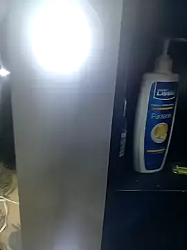 emma onassis 17 online show from April 17, 2026, 11:41 pm