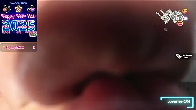 nika02  online show from January 4, 2025, 2:25 am