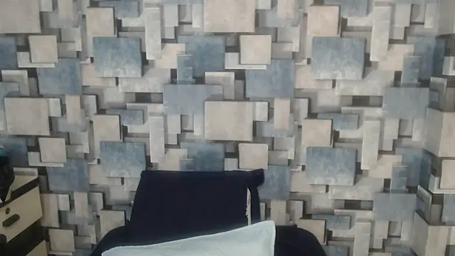 angel dthroatt online show from December 21, 2025, 12:12 pm