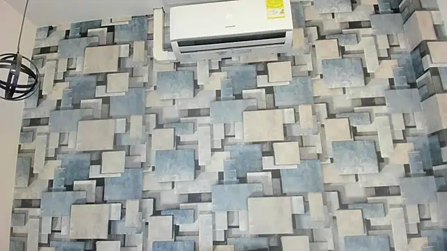 angel dthroatt online show from February 12, 2026, 12:22 pm