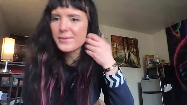 kittycatkendra online show from April 2, 2026, 7:00 pm