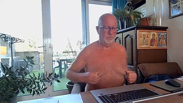 sperpa online show from April 15, 2026, 9:16 am