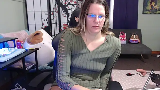 Snapshot of Sarahtineke chatting on October 21, 2025, 3:02 pm Sarahtineke online show from October 21, 2025, 3:02 pm