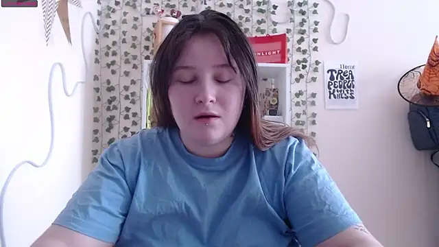 Light Luna online show from January 17, 2025, 5:32 am