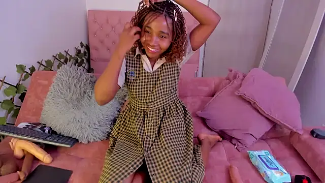 kimmysantoo online show from November 9, 2025, 12:03 pm