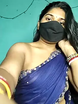 Snapshot of Luv_Adite20 chatting on February 3, 2025, 9:52 am Luv Adite20 online show from February 3, 2025, 9:52 am