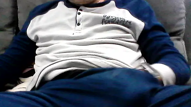 Snapshot of daky_86 chatting on January 17, 2026, 5:38 pm daky 86 online show from January 17, 2026, 5:38 pm