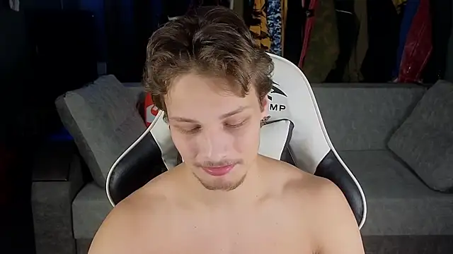 TeddyLiLboy online show from December 3, 2024, 5:55 pm