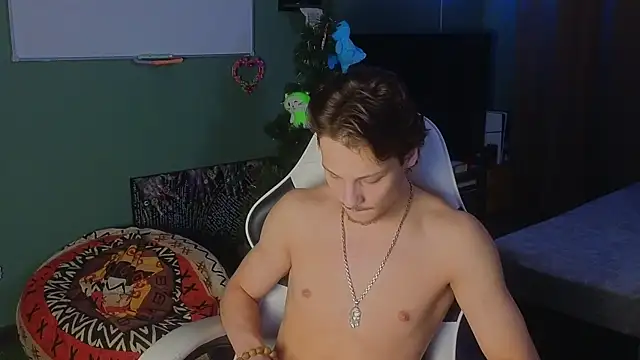 TeddyLiLboy online show from January 1, 2025, 6:27 pm