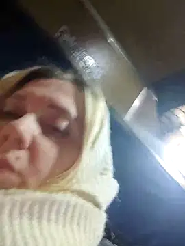 LeraSweet online show from December 17, 2025, 5:41 pm