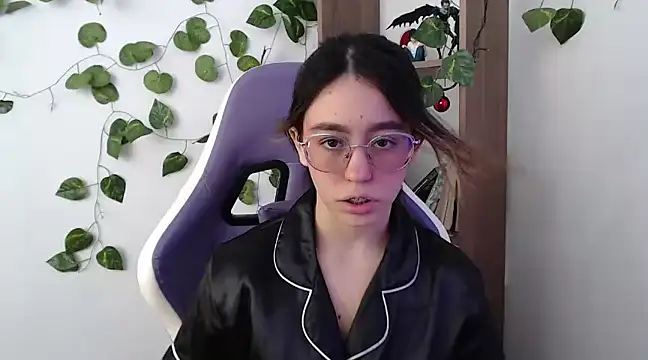 BlairVicent online show from March 18, 2025, 3:21 pm