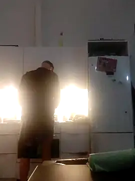 eltoulou online show from January 24, 2025, 3:34 pm