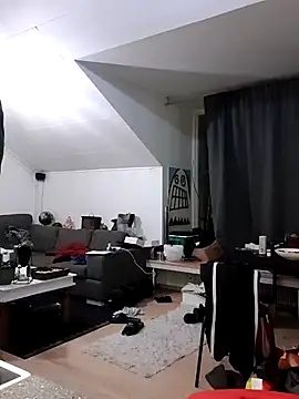 eltoulou online show from March 4, 2025, 1:12 am