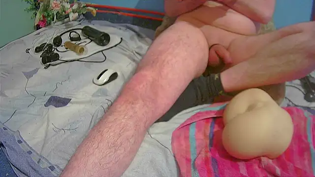 Markxen cam online show from December 28, 2024, 1:28 pm