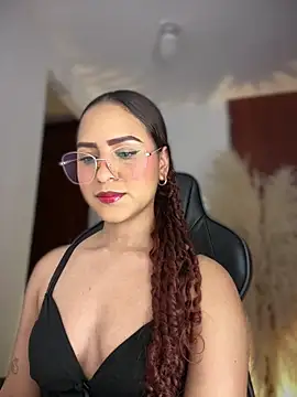 gretta kler1 online show from April 7, 2026, 9:26 pm