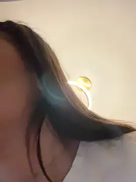 Snapshot of deliaroyal chatting on March 6, 2025, 7:43 pm deliaroyal online show from March 6, 2025, 7:43 pm