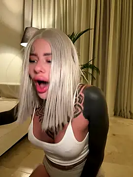 bambixboo online show from September 15, 2025, 8:31 pm