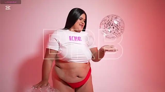 natalia curvy1 online show from March 22, 2025, 5:52 pm