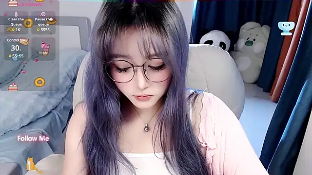 Sweet-18wanwan online show from March 8, 2025, 6:05 pm