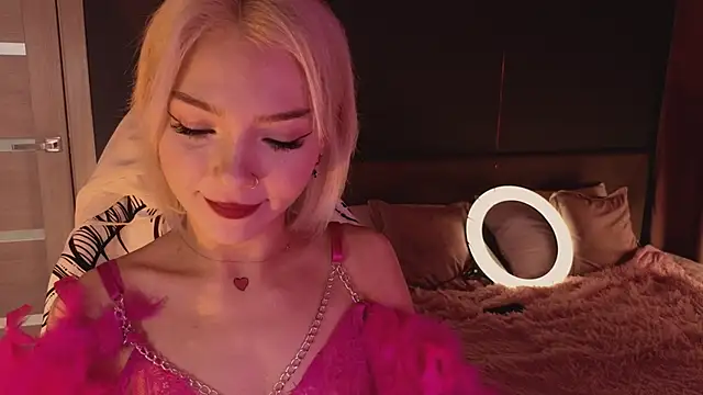 SandraBoyl online show from March 15, 2025, 1:19 am