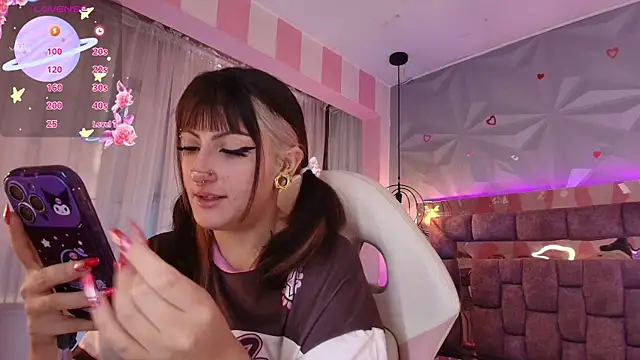 Candy morgan412 online show from September 28, 2025, 12:43 pm