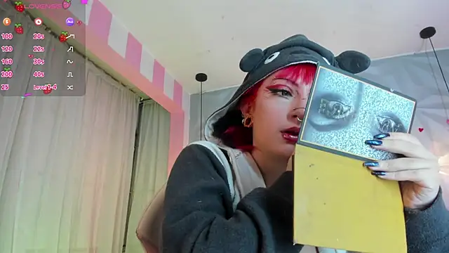 Candy morgan412 online show from November 28, 2025, 12:08 pm