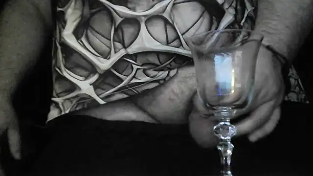 Snapshot of perversalus chatting on December 16, 2024, 5:17 am perversalus online show from December 16, 2024, 5:17 am