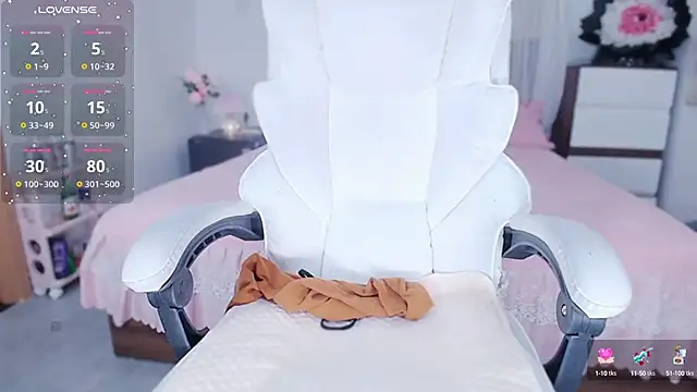 PimChanOK online show from March 12, 2025, 11:33 pm