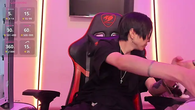 wexlee7 online show from January 12, 2025, 8:36 pm