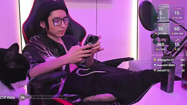 wexlee7 online show from March 1, 2025, 2:15 am