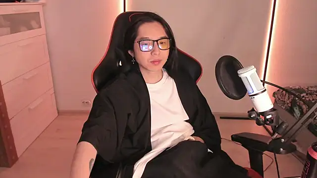 wexlee7 online show from January 8, 2026, 11:51 pm